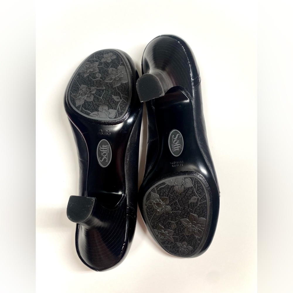 Black Womens Leather Mid Heel Pumps with Bow Detail - Picture 4 of 7